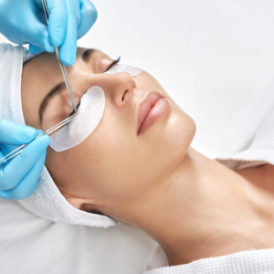 Eyelash Extension Training